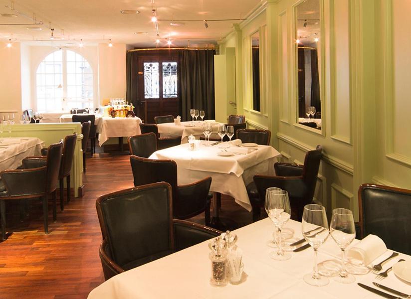 Hotel Taverne Zum Kreuz Ольтен Екстер'єр фото